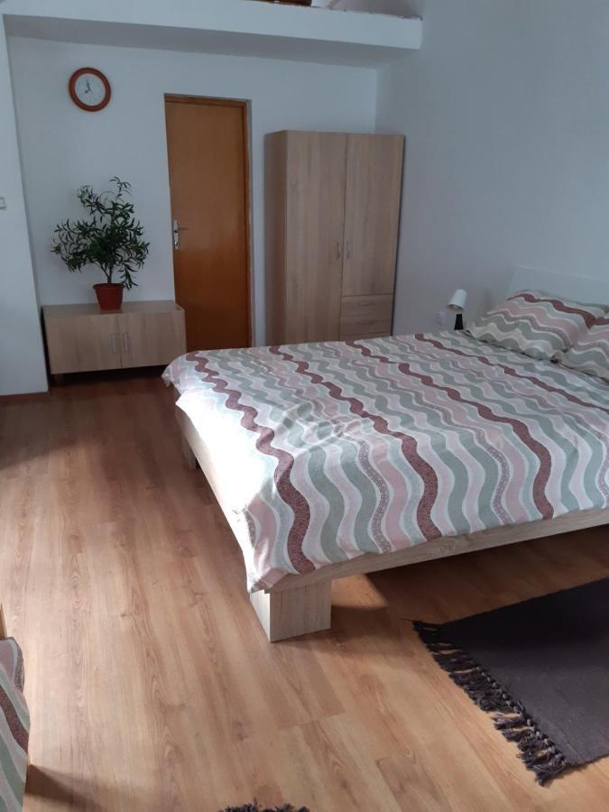 Apartman Mitic Požarevac Buitenkant foto